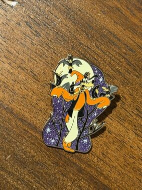 Disney Goofy Halloween Pin